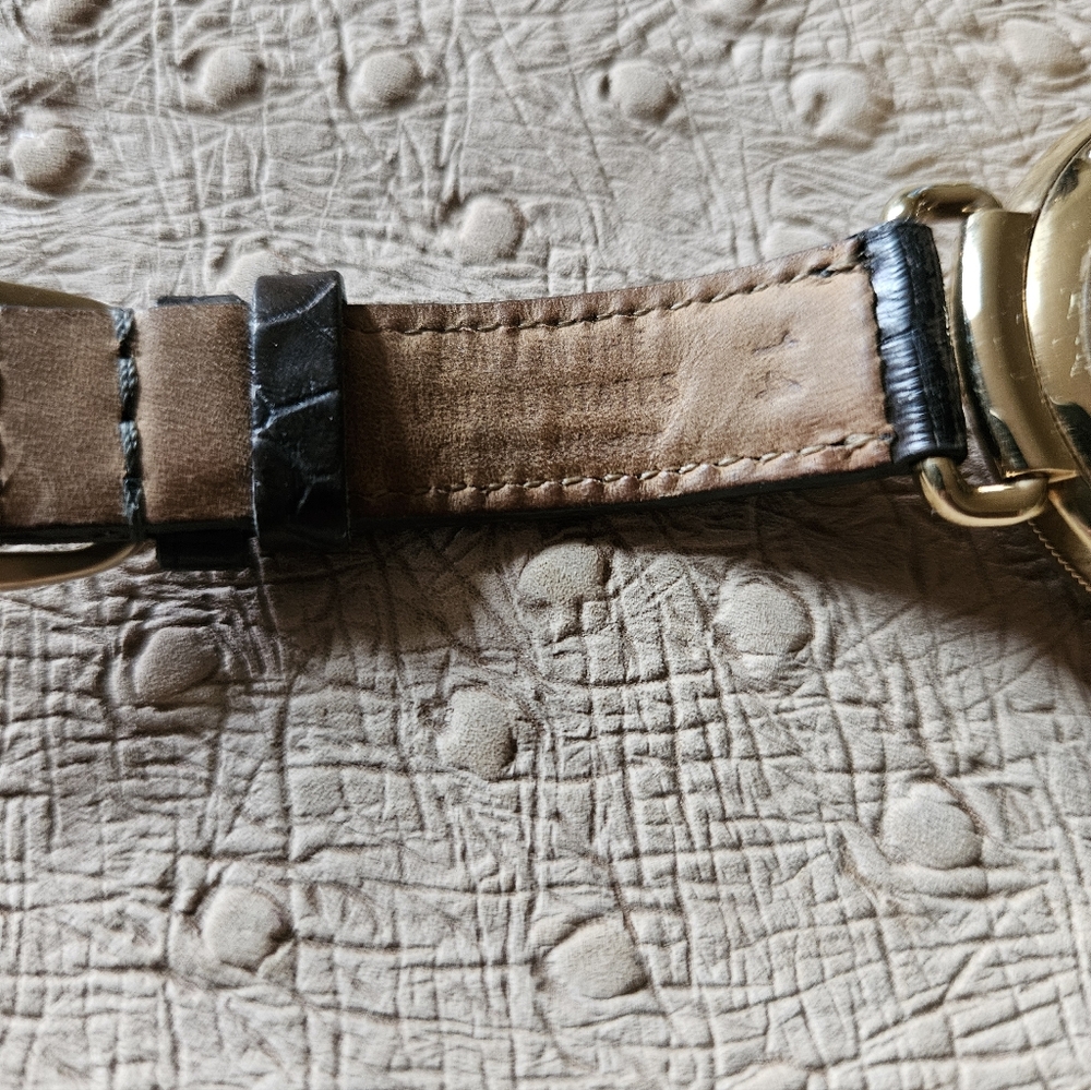 Shinola Gold Case with Brown Leather Strap Watch - Picture 11 of 12